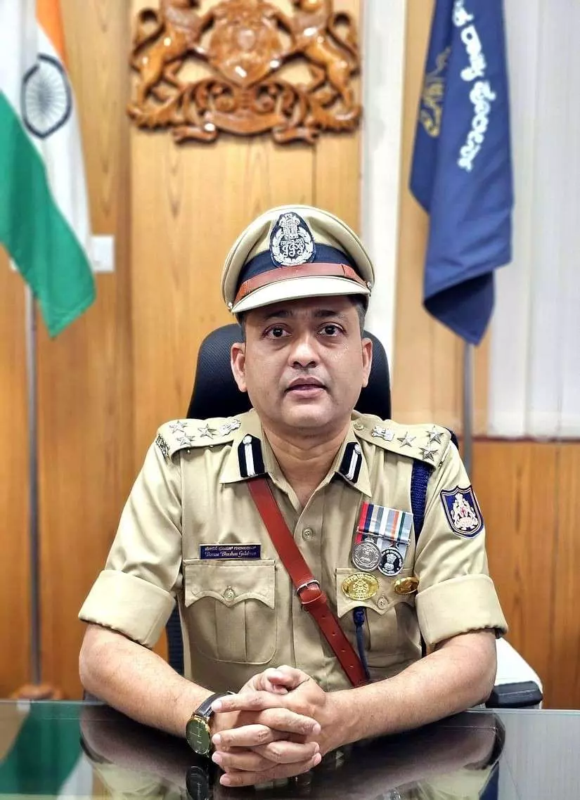 Gang Rape | ಬಾಲಕಿ ಮೇಲೆ ಅತ್ಯಾಚಾರ ; ಮೂವರು ಆರೋಪಿಗಳ ಬಂಧನ, ಮತ್ತೊಬ್ಬನಿಗೆ ಪೋಲೀಸರ ಶೋಧ