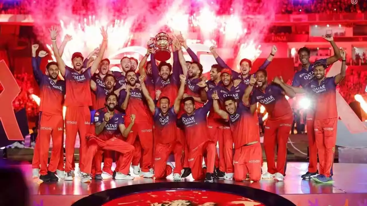 IPL 2025| ಈ ಸಲ ಕಪ್ ನಮ್ದು ; RCB ಗೆ ಅಭಿನಂದನೆಗಳ ಮಹಾಪೂರ IPL 2025| ಈ ಸಲ ಕಪ್ ನಮ್ದು ; RCB ಗೆ ಅಭಿನಂದನೆಗಳ ಮಹಾಪೂರ