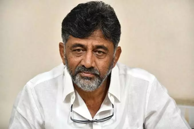 ಟ್ರಬಲ್ ಶೂಟರ್ಗೆ ಟ್ರಬಲ್? ಸ್ವಯಂಕೃತ ತಪ್ಪುಗಳೇ ಡಿಕೆಶಿ ಸಿಎಂ ಕನಸಿಗೆ ಮುಳುವಾಗಬಹುದೆ? ಟ್ರಬಲ್ ಶೂಟರ್ಗೆ ಟ್ರಬಲ್? ಸ್ವಯಂಕೃತ ತಪ್ಪುಗಳೇ ಡಿಕೆಶಿ ಸಿಎಂ ಕನಸಿಗೆ ಮುಳುವಾಗಬಹುದೆ?