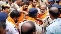 ಕಾಶಿ ವಿಶ್ವನಾಥ ದೇವಾಲಯದಲ್ಲಿ ನಕಲಿ ಅರ್ಚಕರ ಹಾವಳಿ: 21 ಮಂದಿ ಬಂಧನ