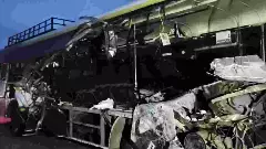 ಬೆಂಗಳೂರು ಹೊರವಲಯದಲ್ಲಿ ಬಸ್ ಅವಘಡ : ಮುಂಜಾವಿನ ನಿದ್ದೆ ಮಾಡುತ್ತಿದ್ದ 4 ಜೀವಗಳು ಬಲಿ