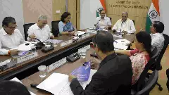 15ನೇ ಹಣಕಾಸು ಆಯೋಗದಿಂದ ಕರ್ನಾಟಕಕ್ಕೆ 80,000 ಕೋಟಿ ರೂ. ನಷ್ಟ: ಹಣಕಾಸು ಆಯೋಗದ ಸಭೆಯಲ್ಲಿ  ಸಿಎಂ ಮನವರಿಕೆ