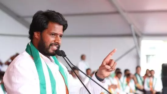 Amul awarded contract at metro station for commission: Nikhil Kumaraswamy alleges Amul awarded contract at metro station for commission: Nikhil Kumaraswamy alleges