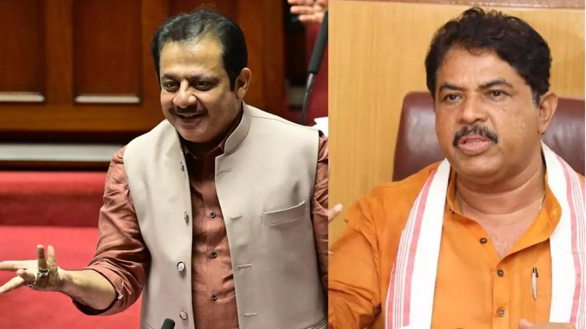 ಸ್ವಪಕ್ಷಿಯರಿಂದಲೇ ಭ್ರಷ್ಟಾಚಾರ ಆರೋಪ, ಸಚಿವ ಜಮೀರ್ ರಾಜೀನಾಮೆಗೆ ಆರ್. ಅಶೋಕ್ ಆಗ್ರಹ ಸ್ವಪಕ್ಷಿಯರಿಂದಲೇ ಭ್ರಷ್ಟಾಚಾರ ಆರೋಪ, ಸಚಿವ ಜಮೀರ್ ರಾಜೀನಾಮೆಗೆ ಆರ್. ಅಶೋಕ್ ಆಗ್ರಹ