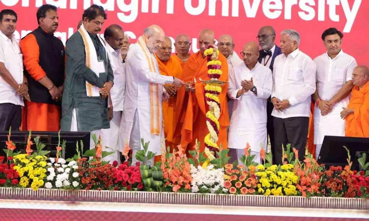 ದೇಶದ ಆರೋಗ್ಯ ಕ್ಷೇತ್ರದಲ್ಲಿ ಕಳೆದ 11 ವರ್ಷಗಳಲ್ಲಿ ಮಹತ್ವದ ಪರಿವರ್ತನೆ: ಕೇಂದ್ರ ಸಚಿವ ಅಮಿತ್ ಶಾ ದೇಶದ ಆರೋಗ್ಯ ಕ್ಷೇತ್ರದಲ್ಲಿ ಕಳೆದ 11 ವರ್ಷಗಳಲ್ಲಿ ಮಹತ್ವದ ಪರಿವರ್ತನೆ: ಕೇಂದ್ರ ಸಚಿವ ಅಮಿತ್ ಶಾ
