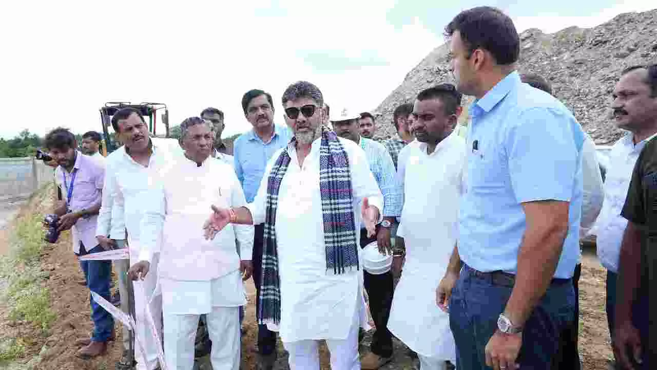 ಎತ್ತಿನಹೊಳೆ ನೀರು ಮೊದಲು ಕುಡಿಯುವ ನೀರಿಗಷ್ಟೇ... ಎತ್ತಿನಹೊಳೆ ನೀರು ಮೊದಲು ಕುಡಿಯುವ ನೀರಿಗಷ್ಟೇ...