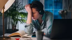 Work Hour Extension Part- 2:  ಮಾನಸಿಕ ಒತ್ತಡದ ಆತಂಕ; ಸರ್ಕಾರದ ಪ್ರಸ್ತಾಪಕ್ಕೆ ಕೆರಳಿದ ಐಟಿ ಉದ್ಯೋಗಿಗಳು