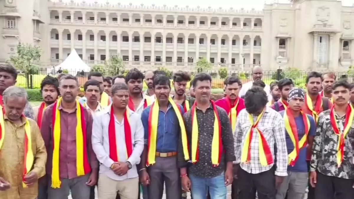 Protest near Vidhana Soudha, case registered against bike taxi drivers Protest near Vidhana Soudha, case registered against bike taxi drivers