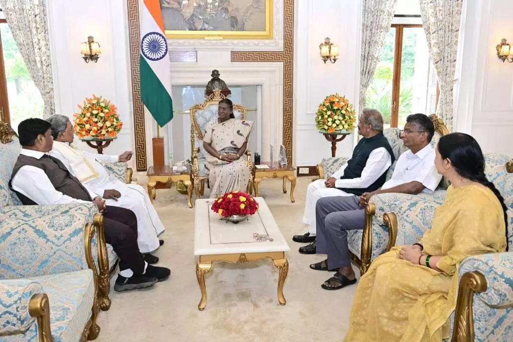 Siddaramaiah vs Governor|ರಾಜ್ಯ ಸರ್ಕಾರ - ರಾಜಭವನದ ಸಂಘರ್ಷ ರಾಷ್ಟ್ರಪತಿಗಳ ಅಂಗಳಕ್ಕೆ Siddaramaiah vs Governor|ರಾಜ್ಯ ಸರ್ಕಾರ - ರಾಜಭವನದ ಸಂಘರ್ಷ ರಾಷ್ಟ್ರಪತಿಗಳ ಅಂಗಳಕ್ಕೆ