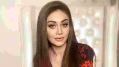 ಬೋರ್ಡು ಇರದ ಬಸ್ಸನು ಹತ್ತಿ ಬಂದ ಚೋಕರಿʼ ನಟಿ ಶೆಫಾಲಿ ಜರಿವಾಲಾ ನಿಧನ