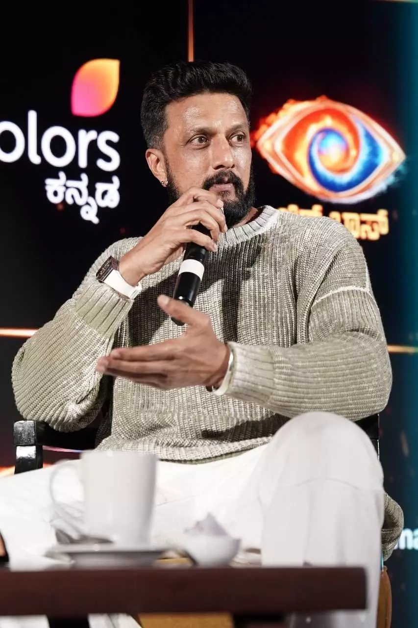 Big Boss | ಮುಂದಿನ ಬಾರಿ ಇಲ್ಲ ಎಂದಿದ್ದ ಸುದೀಪ್! ಇನ್ನೂ ನಾಲ್ಕು ಸೀಸನ್ಗಳಿಗೆ ಒಪ್ಪಂದ Big Boss | ಮುಂದಿನ ಬಾರಿ ಇಲ್ಲ ಎಂದಿದ್ದ ಸುದೀಪ್! ಇನ್ನೂ ನಾಲ್ಕು ಸೀಸನ್ಗಳಿಗೆ ಒಪ್ಪಂದ