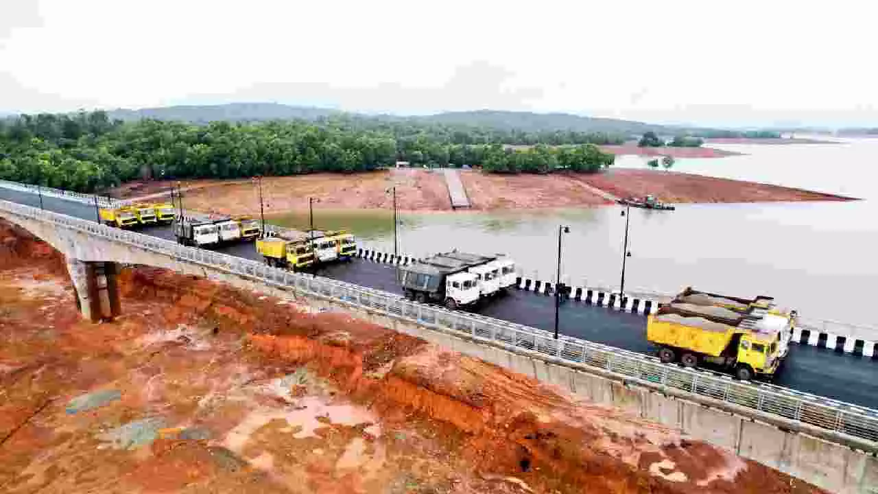 ಅಂಬಾರಗೋಡ್ಲು- ಕಳಸವಳ್ಳಿ ಹೊಸ ಸೇತುವೆ ಲೋಕಾರ್ಪಣೆಗೆ ಸಿದ್ಧ: ಜುಲೈ 14ರಂದು ನಿತಿನ್ ಗಡ್ಕರಿ ಉದ್ಘಾಟನೆ ಅಂಬಾರಗೋಡ್ಲು- ಕಳಸವಳ್ಳಿ ಹೊಸ ಸೇತುವೆ ಲೋಕಾರ್ಪಣೆಗೆ ಸಿದ್ಧ: ಜುಲೈ 14ರಂದು ನಿತಿನ್ ಗಡ್ಕರಿ ಉದ್ಘಾಟನೆ