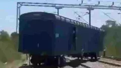 ತಿರುವಳ್ಳೂರ್ ಬಳಿ ಸರಕು ರೈಲಿನಲ್ಲಿ ಬೆಂಕಿ: ಅರಕ್ಕೋಣಂ-ಚೆನ್ನೈ ರೈಲು ಸಂಚಾರಕ್ಕೆ ಅಡ್ಡಿ