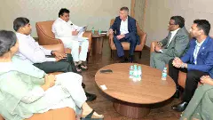 ಭೂಸ್ವಾಧೀನ ಹಿಂಪಡೆದ ಮರುದಿನವೇ ಏರೋಸ್ಪೇಸ್ ಕಂಪನಿ ರೋಲ್ಸ್​​ ರಾಯ್ಸ್​ ಜತೆ ಎಂಬಿ ಪಾಟೀಲ್ ಮಾತುಕತೆ