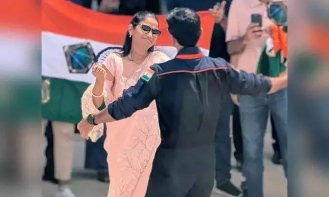 Astronaut Shubhash Shukla returns to Earth, reunites with family Astronaut Shubhash Shukla returns to Earth, reunites with family