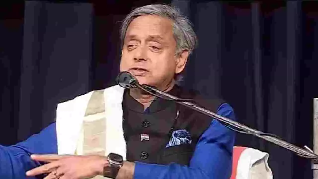 ಭಾರತವೇ ಸತ್ತರೆ ಯಾರು ಬದುಕುತ್ತಾರೆ?: ಕಾಂಗ್ರೆಸ್ ಜೊತೆಗಿನ ಸಂಘರ್ಷಕ್ಕೆ ನೆಹರೂ ಮಾತುಗಳಲ್ಲಿ ಉತ್ತರಿಸಿದ ತರೂರ್