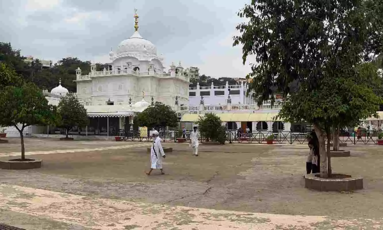 ಬೀದರ್ ಗುರುದ್ವಾರಕ್ಕೆ 2ನೇ ಬಾರಿ ಬಾಂಬ್ ಬೆದರಿಕೆ: ಸಿಎಂ ಕಚೇರಿಗೂ ಸ್ಫೋಟದ ಎಚ್ಚರಿಕೆ! ಬೀದರ್ ಗುರುದ್ವಾರಕ್ಕೆ 2ನೇ ಬಾರಿ ಬಾಂಬ್ ಬೆದರಿಕೆ: ಸಿಎಂ ಕಚೇರಿಗೂ ಸ್ಫೋಟದ ಎಚ್ಚರಿಕೆ!