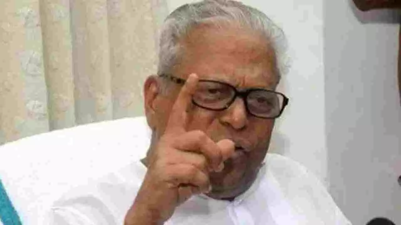 ಕೇರಳದ ಮಾಜಿ ಮುಖ್ಯಮಂತ್ರಿ, ಕಮ್ಯುನಿಸ್ಟ್ ಚಳವಳಿಯ ನಾಯಕ ವಿ.ಎಸ್. ಅಚ್ಯುತಾನಂದನ್ ನಿಧನ ಕೇರಳದ ಮಾಜಿ ಮುಖ್ಯಮಂತ್ರಿ, ಕಮ್ಯುನಿಸ್ಟ್ ಚಳವಳಿಯ ನಾಯಕ ವಿ.ಎಸ್. ಅಚ್ಯುತಾನಂದನ್ ನಿಧನ