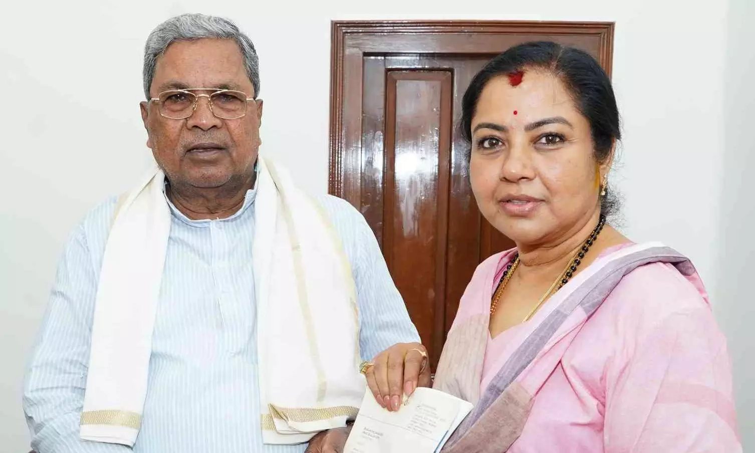 ಬಿ. ಸರೋಜಾ ದೇವಿ ಹೆಸರಲ್ಲಿ ಪ್ರಶಸ್ತಿ ಕೊಡಲು ತಾರಾ ಮನವಿ