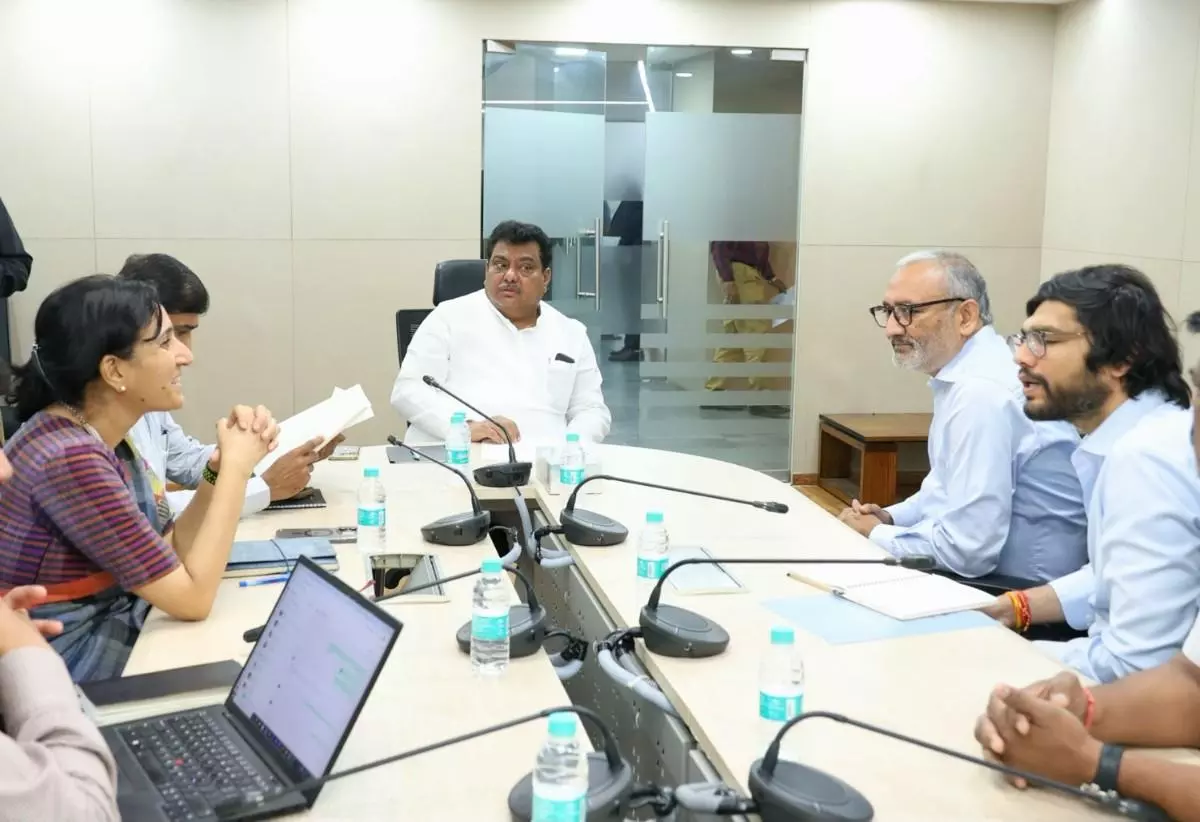 Poddar invests Rs 758 crore in Vemagal, creates 12,000 jobs Poddar invests Rs 758 crore in Vemagal, creates 12,000 jobs