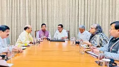 Raising the height of Almatti dam is our right, BJP MP meets Union Minister