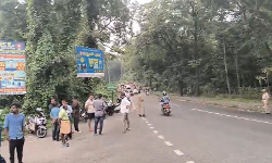 ಧರ್ಮಸ್ಥಳದಲ್ಲಿ ಘರ್ಷಣೆ: ಬಿಗಿ ಭದ್ರತೆ ಧರ್ಮಸ್ಥಳದಲ್ಲಿ ಘರ್ಷಣೆ: ಬಿಗಿ ಭದ್ರತೆ