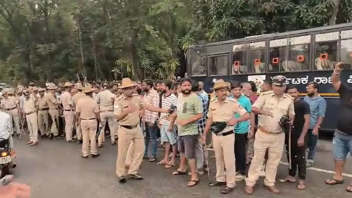 Dharmasthala Case: Assault Case Filed Against YouTubers, Victims Themselves Named as Accused! Dharmasthala Case: Assault Case Filed Against YouTubers, Victims Themselves Named as Accused!