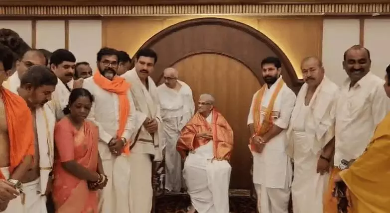 ಧರ್ಮಸ್ಥಳ ಪ್ರಕರಣ: ವೀರೇಂದ್ರ ಹೆಗ್ಗಡೆ ಭೇಟಿಯಾದ ಬಿಜೆಪಿ ಮುಖಂಡರಿಂದ ಸಮಾಲೋಚನೆ