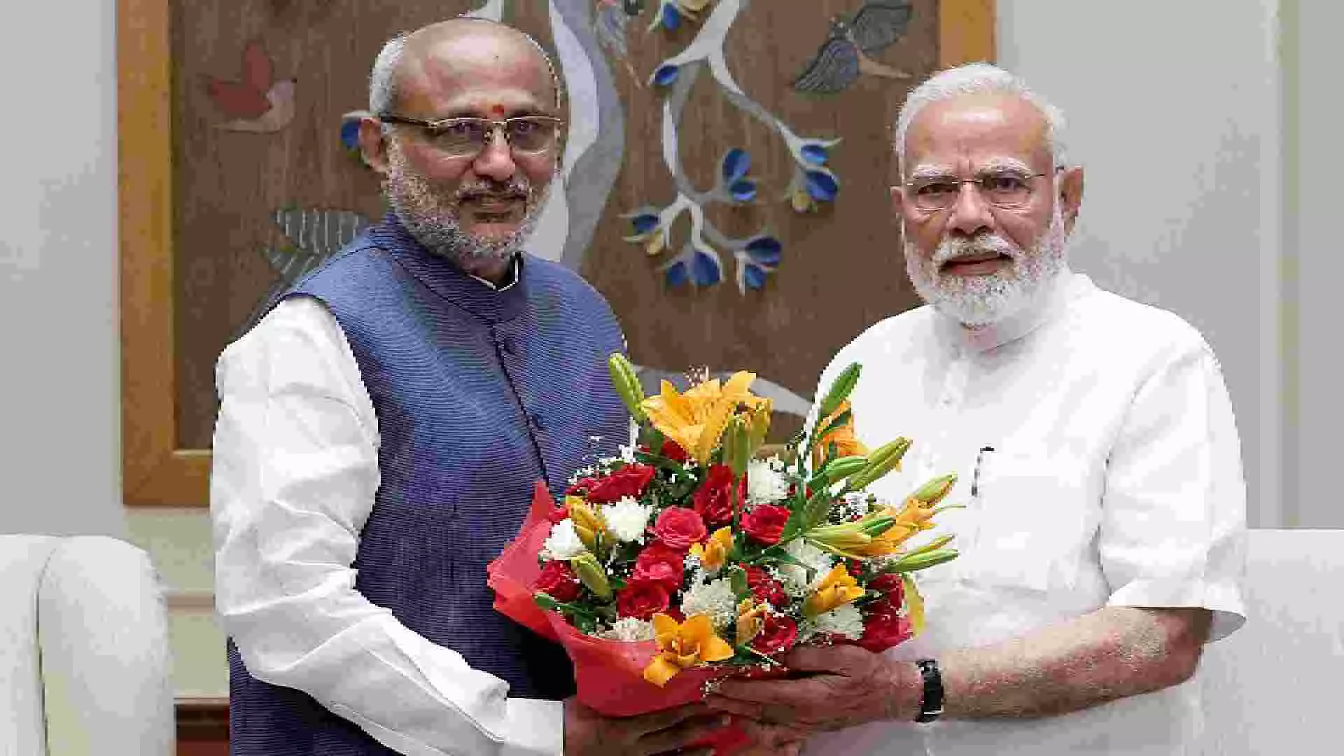 ಉಪರಾಷ್ಟ್ರಪತಿ ಅಭ್ಯರ್ಥಿಯಾಗಿ ಸಿ.ಪಿ. ರಾಧಾಕೃಷ್ಣನ್ ಆಯ್ಕೆ, ತಮಿಳುನಾಡು ರಾಜಕೀಯದ ಮೇಲೆ ಕಣ್ಣು ಉಪರಾಷ್ಟ್ರಪತಿ ಅಭ್ಯರ್ಥಿಯಾಗಿ ಸಿ.ಪಿ. ರಾಧಾಕೃಷ್ಣನ್ ಆಯ್ಕೆ, ತಮಿಳುನಾಡು ರಾಜಕೀಯದ ಮೇಲೆ ಕಣ್ಣು
