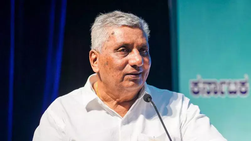 ಕುರಿಗಾಹಿಗಳ ಹಿತರಕ್ಷಣೆಗೆ ಕಾಯ್ದೆ: ಸಚಿವ ಸಂಪುಟದ ಮುಂದೆ ಮಂಡನೆಗೆ ಸಿದ್ಧತೆ- ಸಚಿವ ಕೆ. ವೆಂಕಟೇಶ್ ಕುರಿಗಾಹಿಗಳ ಹಿತರಕ್ಷಣೆಗೆ ಕಾಯ್ದೆ: ಸಚಿವ ಸಂಪುಟದ ಮುಂದೆ ಮಂಡನೆಗೆ ಸಿದ್ಧತೆ- ಸಚಿವ ಕೆ. ವೆಂಕಟೇಶ್