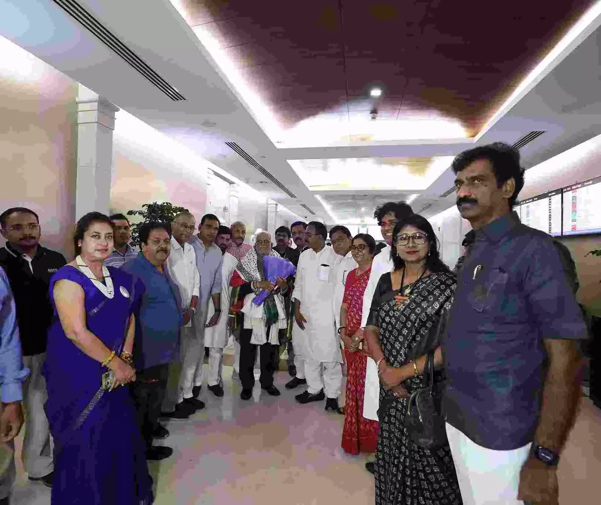 ಇಂಡಿಯಾ ಉಪರಾಷ್ಟ್ರಪತಿ ಅಭ್ಯರ್ಥಿ ನ್ಯಾ.ರೆಡ್ಡಿಗೆ ಬೆಂಬಲ: ಇಕ್ಕಟ್ಟಿನಲ್ಲಿ ತೆಲುಗು ಪಕ್ಷಗಳು