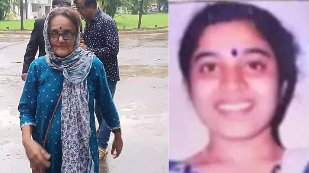 ಧರ್ಮಸ್ಥಳ ಪ್ರಕರಣ: ಅನನ್ಯಾ ನನ್ನ ಮಗಳೇ ಅಲ್ಲ, ಹೇಳಿದ್ದೆಲ್ಲಾ ಸುಳ್ಳು: ಗೊಂದಲ ಸೃಷ್ಟಿಸಿದ ಸುಜಾತಾ ಭಟ್ ಧರ್ಮಸ್ಥಳ ಪ್ರಕರಣ: ಅನನ್ಯಾ ನನ್ನ ಮಗಳೇ ಅಲ್ಲ, ಹೇಳಿದ್ದೆಲ್ಲಾ ಸುಳ್ಳು: ಗೊಂದಲ ಸೃಷ್ಟಿಸಿದ ಸುಜಾತಾ ಭಟ್