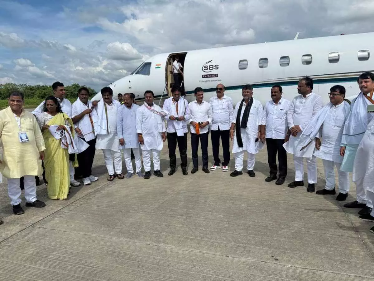 Rahul’s ‘Vote Adhikar Yatra’: DK Shivakumar Leads Team of Karnataka MLAs to Bihar Rahul’s ‘Vote Adhikar Yatra’: DK Shivakumar Leads Team of Karnataka MLAs to Bihar