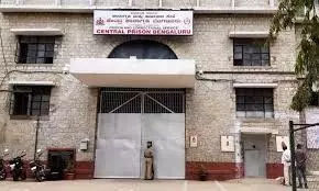 Gang War Erupts Again in Parappana Agrahara Jail: Undertrial Prisoner Attacked by 8 Inmates Gang War Erupts Again in Parappana Agrahara Jail: Undertrial Prisoner Attacked by 8 Inmates