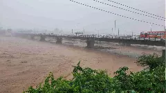 ವೈಷ್ಣೋದೇವಿ ಯಾತ್ರಾ ಮಾರ್ಗದಲ್ಲಿ ಭೂಕುಸಿತ: ಐವರು ಸಾವು, 14 ಮಂದಿಗೆ ಗಾಯ, ಯಾತ್ರೆ ಸ್ಥಗಿತ