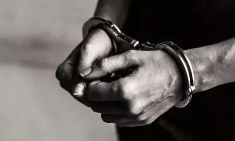 House thief arrested in Kengeri: Gold ornaments worth Rs 8 lakh seized House thief arrested in Kengeri: Gold ornaments worth Rs 8 lakh seized