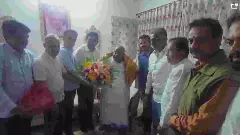 BJP Delegation Led by B.Y. Vijayendra Meets Deve Gowda