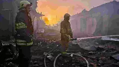 ಉಕ್ರೇನ್ ಮೇಲೆ ರಷ್ಯಾದಿಂದ ಬೃಹತ್ ಡ್ರೋನ್ ದಾಳಿ: 800ಕ್ಕೂ ಹೆಚ್ಚು ಡ್ರೋನ್‌ಗಳ ಬಳಕೆ