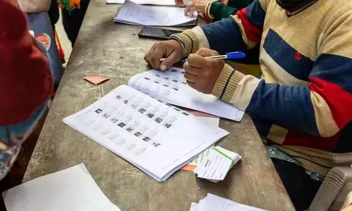 ಎಲ್ಲಿ ಹೋದರು ವೋಟ್ ಚೋರಿಗೆ ಕಡಿವಾಣ ಹಾಕುತ್ತಿದ್ದ ತಳಮಟ್ಟದ ಚುನಾವಣಾ ಪ್ರಚಾರಕರ್ತರು? ಎಲ್ಲಿ ಹೋದರು ವೋಟ್ ಚೋರಿಗೆ ಕಡಿವಾಣ ಹಾಕುತ್ತಿದ್ದ ತಳಮಟ್ಟದ ಚುನಾವಣಾ ಪ್ರಚಾರಕರ್ತರು?