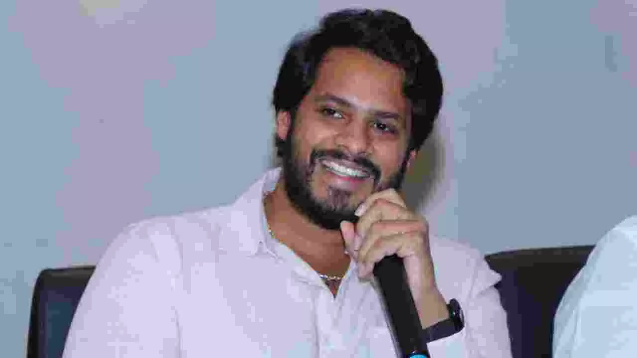 ಮಳೆ ಹಾನಿ ಪ್ರದೇಶಗಳಿಗೆ ನಿಖಿಲ್ ಕುಮಾರಸ್ವಾಮಿ ಭೇಟಿ: ರೈತರ ಸಾಲ ಮನ್ನಾಗೆ ಜೆಡಿಎಸ್ ಆಗ್ರಹ ಮಳೆ ಹಾನಿ ಪ್ರದೇಶಗಳಿಗೆ ನಿಖಿಲ್ ಕುಮಾರಸ್ವಾಮಿ ಭೇಟಿ: ರೈತರ ಸಾಲ ಮನ್ನಾಗೆ ಜೆಡಿಎಸ್ ಆಗ್ರಹ