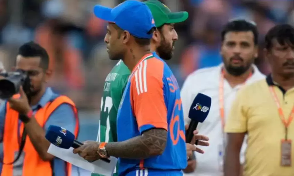 ಕ್ರಿಕೆಟ್ ಅಂಗಣದ ಆಪರೇಷನ್ ಹ್ಯಾಂಡ್-ಶೇಕ್ : ಭಾರತ-ಪಾಕಿಸ್ತಾನದಲ್ಲಿ ಇನ್ನೂ ಅಡಗಿಲ್ಲ ಕಂಪನ!