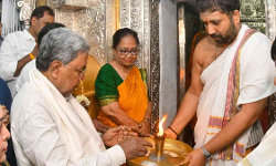 ಇತಿಹಾಸ ಗೊತ್ತಿಲ್ಲದವರು ಇತಿಹಾಸ ನಿರ್ಮಿಸಲು ಸಾಧ್ಯವಿಲ್ಲ; ಸಿ.ಎಂ ಸಿದ್ದರಾಮಯ್ಯ ಇತಿಹಾಸ ಗೊತ್ತಿಲ್ಲದವರು ಇತಿಹಾಸ ನಿರ್ಮಿಸಲು ಸಾಧ್ಯವಿಲ್ಲ; ಸಿ.ಎಂ ಸಿದ್ದರಾಮಯ್ಯ