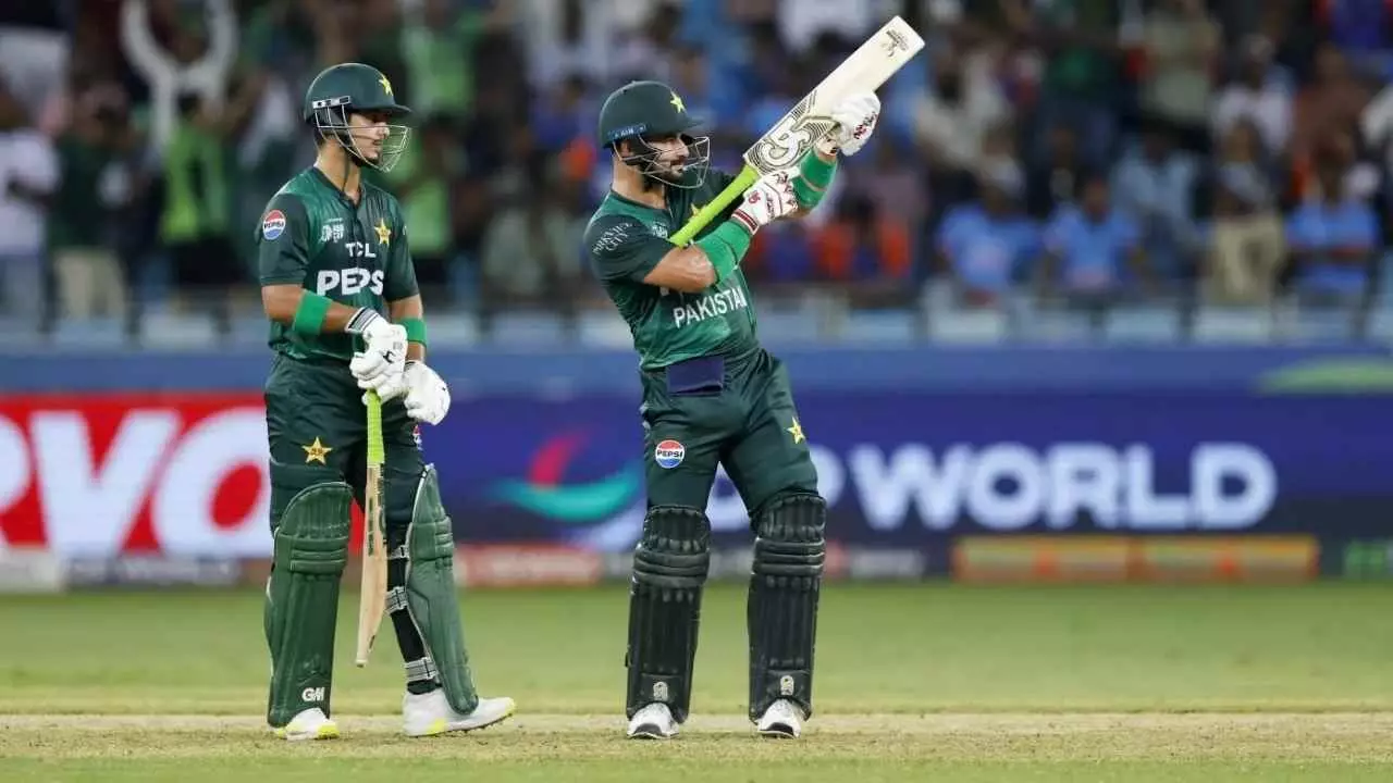 Asia Cup 2025 : ಭಾರತ- ಪಾಕ್ ಆಟಗಾರರ ನಡುವೆ ಮೈದಾನದಲ್ಲಿ ಕದನ; ಐಸಿಸಿಗೆ ದೂರು