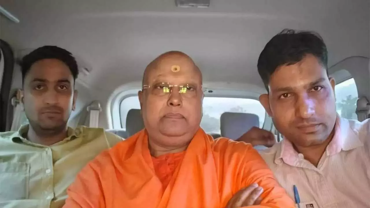 17 ವಿದ್ಯಾರ್ಥಿನಿಯರಿಗೆ ಲೈಂಗಿಕ ಕಿರುಕುಳ: ಸ್ವಯಂಘೋಷಿತ ದೇವಮಾನವ ಚೈತನ್ಯಾನಂದ ಸರಸ್ವತಿ ಬಂಧನ