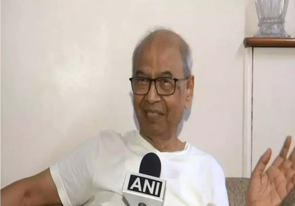 I threw slippers at the judge as per Gods order. No regrets: Lawyer Rakesh Kishore