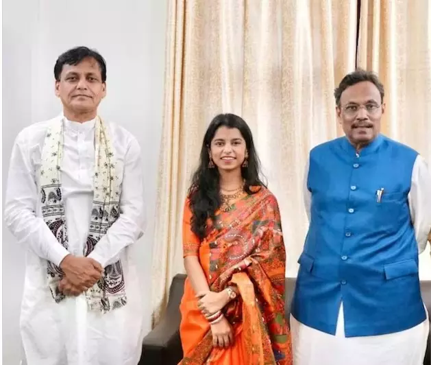 ಬಿಹಾರ ಚುನಾವಣೆ | ಚುನಾವಣಾ ಕಣಕ್ಕೆ ಗಾಯಕಿ ಮೈಥಿಲಿ ಠಾಕೂರ್?