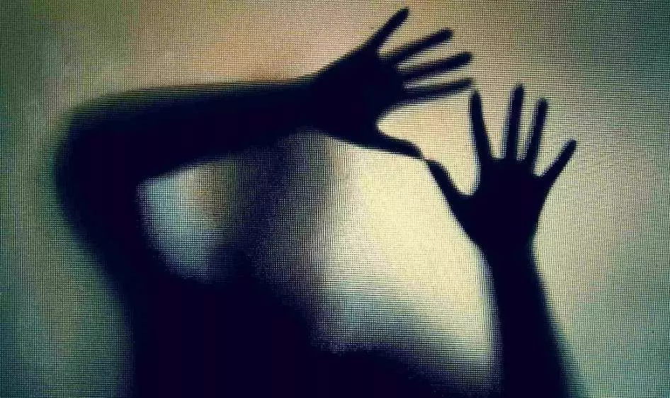 Odisha-origin Medical Student Alleges Gang-rape Near College in Durgapur Odisha-origin Medical Student Alleges Gang-rape Near College in Durgapur