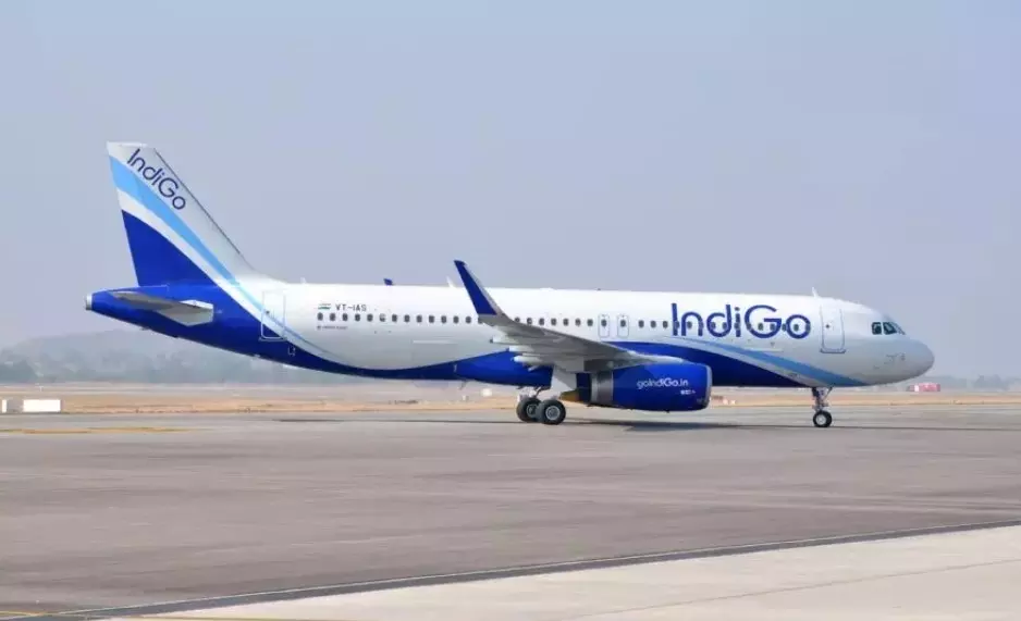 IndiGo Flight’s Windshield Cracks During Landing in Chennai; 76 Passengers Safe IndiGo Flight’s Windshield Cracks During Landing in Chennai; 76 Passengers Safe
