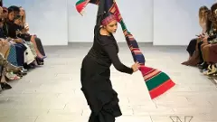 ಲಂಡನ್ ಫ್ಯಾಷನ್ ಸಪ್ತಾಹದಲ್ಲಿ ಸದ್ದು ಮಾಡಿದ ತಮಿಳು ನಾಡಿನ ಭವಾನಿ ಜಮಖಾನದ ಗತ್ತು-ಗೈರತ್ತು