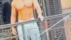 ಟಾಕ್ಸಿಕ್ ಸೆಟ್‌ನ ಶರ್ಟ್‌ಲೆಸ್ ಕ್ಲಿಪ್ ವೈರಲ್ ; ಯಶ್ ಸ್ಟೈಲ್‌ಗೆ ಅಭಿಮಾನಿಗಳು ಫಿದಾ!